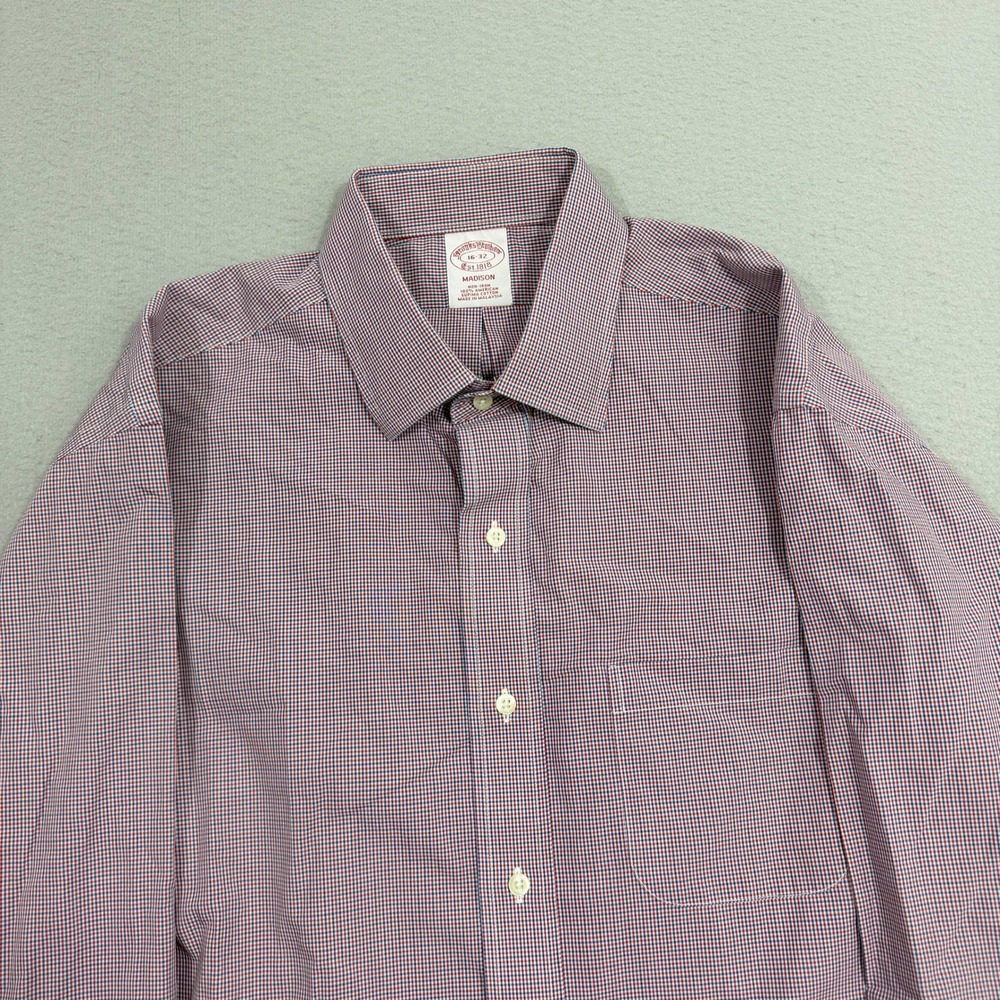 Brooks Brothers Button Down Mens 16 32 Red Madison Non-Iron Supima Cotton Check